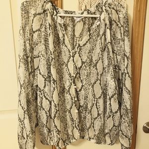 Express Snakeskin Blouse L with cinched waist